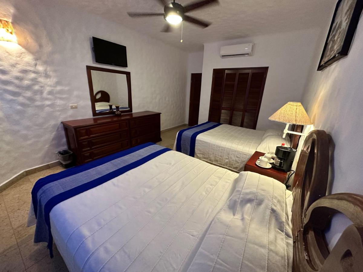 Hotel Quijote Inn Мазатлан Екстер'єр фото