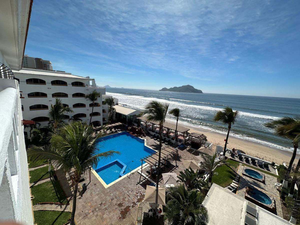 Hotel Quijote Inn Мазатлан Екстер'єр фото