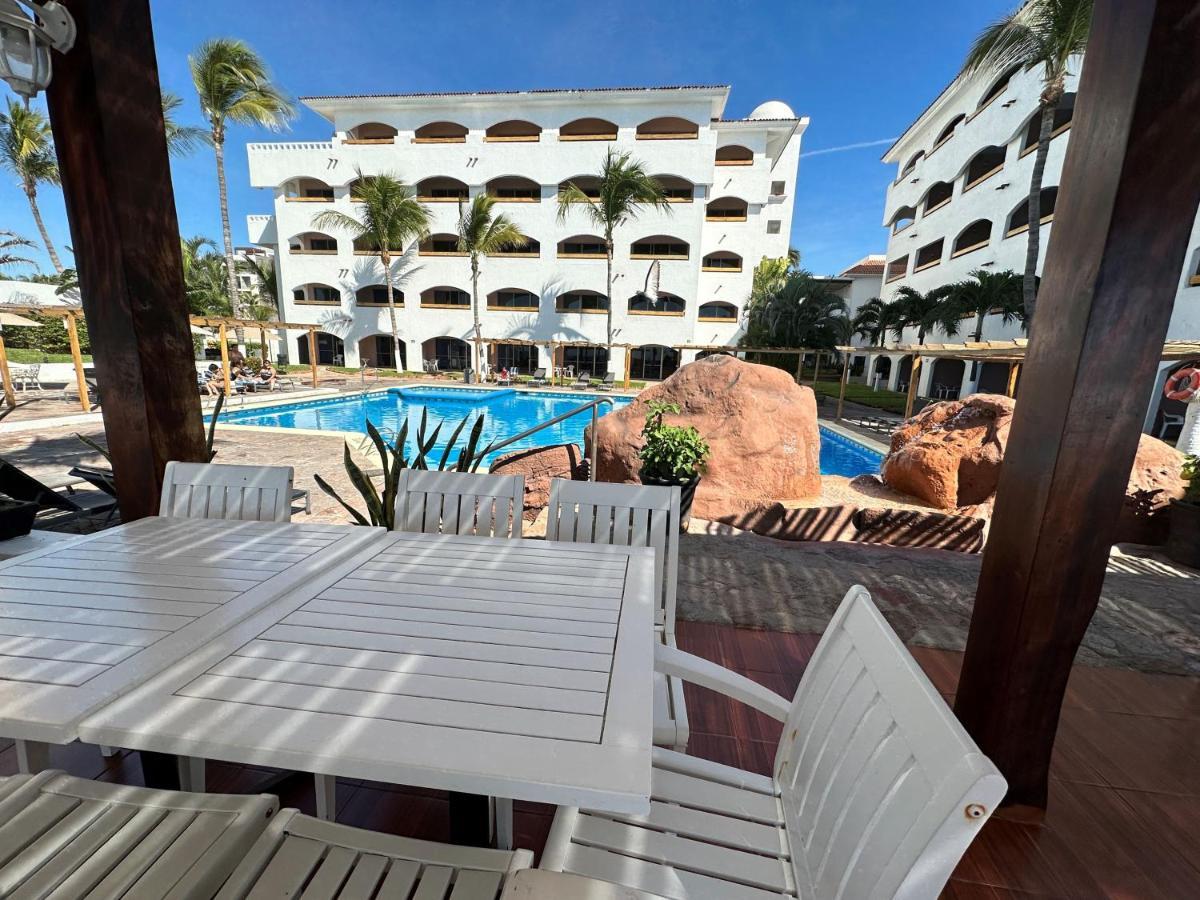 Hotel Quijote Inn Мазатлан Екстер'єр фото